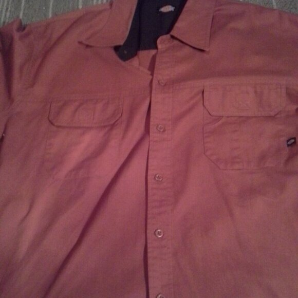 Mens Dickies XXL Button Up Dress Shirt short sleeve - Picture 3 of 6